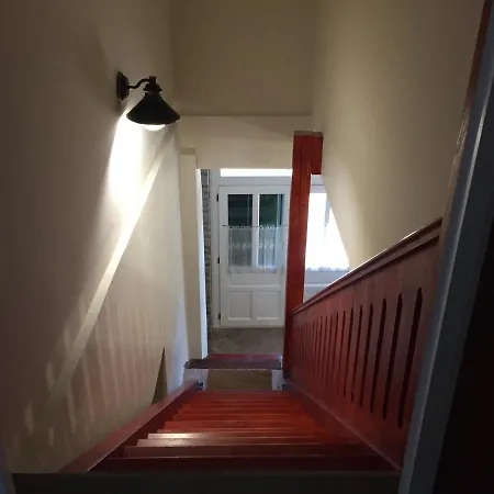 Kikerics Vendeghaz * Villany