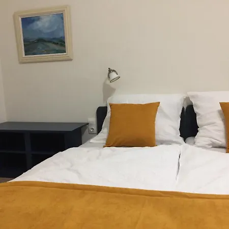 Kikerics Vendeghaz 3* Villány