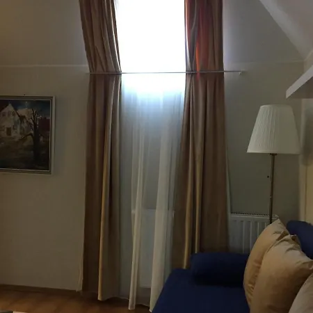 Kikerics Vendeghaz *