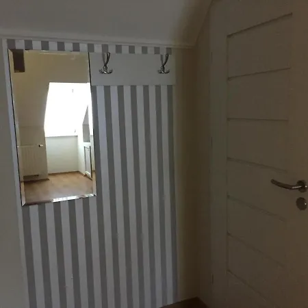 Kikerics Vendeghaz *