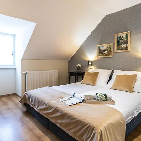 Kikerics 3* Villány