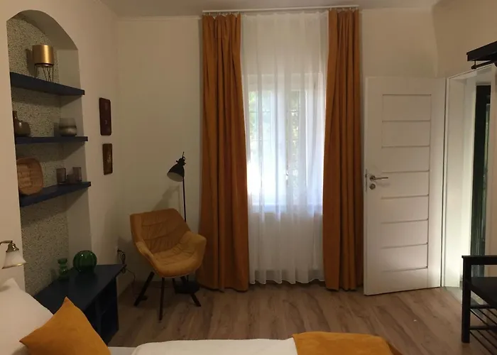 住宿加早餐酒店 Kikerics Vendeghaz 维拉尼